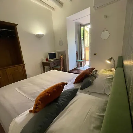Goethe Bed & Breakfast *